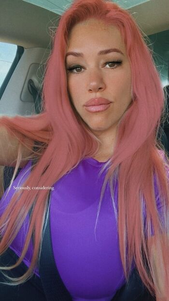 Nicolle A