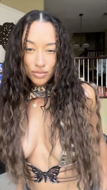 Full leaked Nikki blades private onlyfans photo