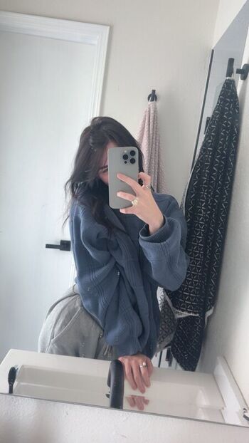 Full leaked Nikkiistar private onlyfans photo