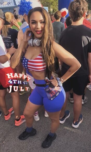 Full leaked No average prof private onlyfans photo