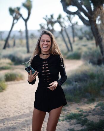 Nora En Pure