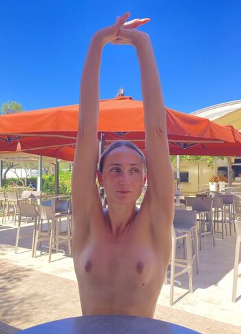 Full leaked Nudist babe private onlyfans photo