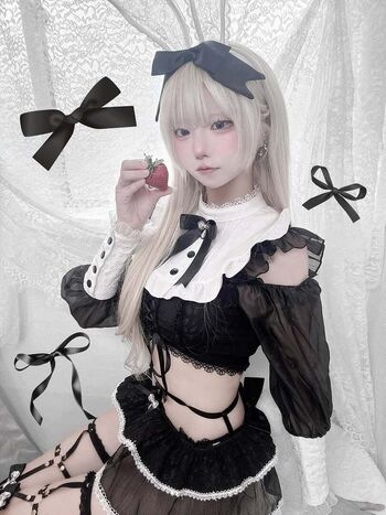 Nyo_nyenya