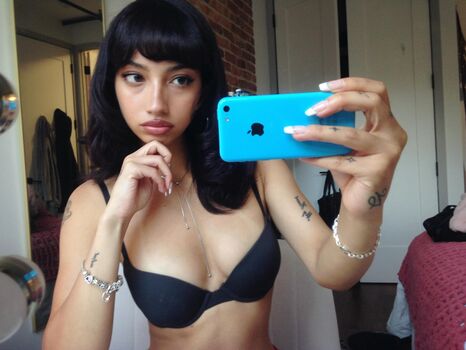 oliviaraynn