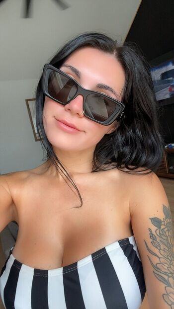 Full leaked Omfg slots private onlyfans photo