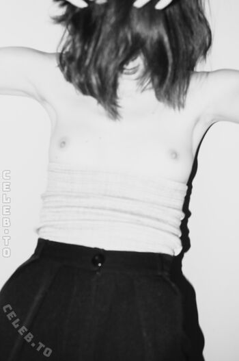 Full leaked Omletik private onlyfans photo