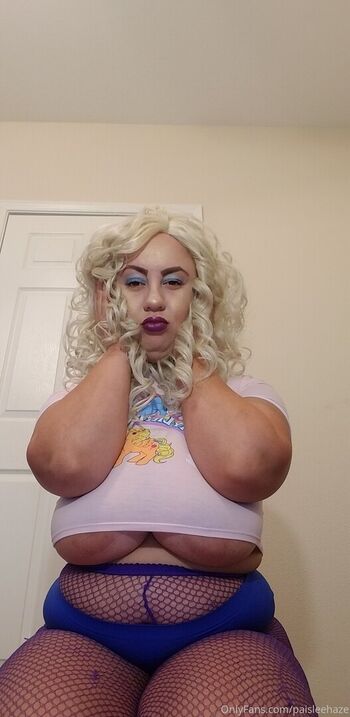 Full leaked Paisleehaze private onlyfans photo