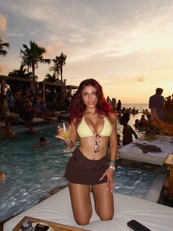 Full leaked Palakiee private onlyfans photo