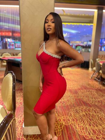 Full leaked Parker mckenna posey page private onlyfans photo