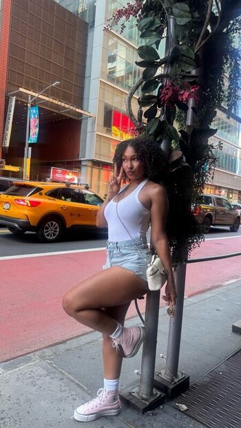 Full leaked Parker mckenna posey page private onlyfans photo