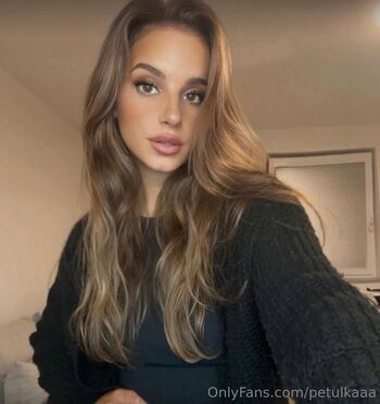 Full leaked Petulkaaa private onlyfans photo