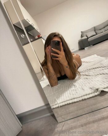 Full leaked Petulkaaa private onlyfans photo