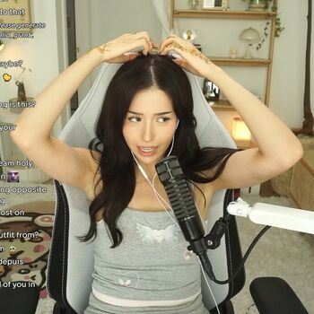 Full leaked Pokimane private onlyfans photo