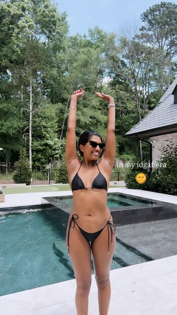 Full leaked Queencitytrends private onlyfans photo