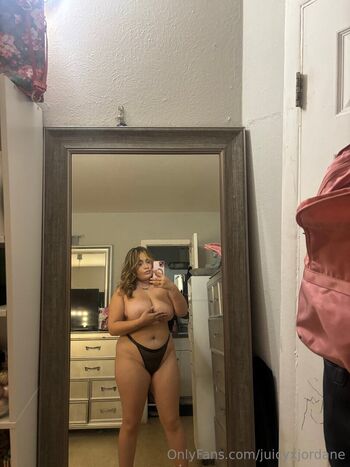 Full leaked Quieen jordane private onlyfans photo