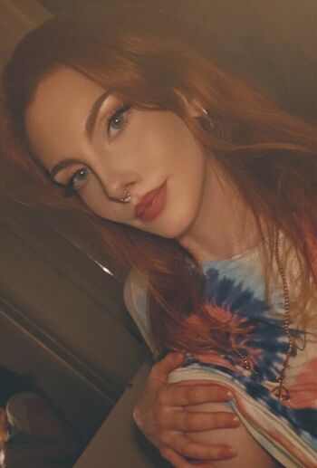 Rainia Belle