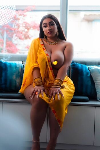 Rakhi Gil