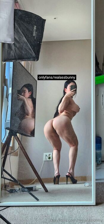 Full leaked Realassbunny private onlyfans photo