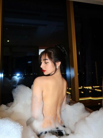 Full leaked Red bedonia private onlyfans photo