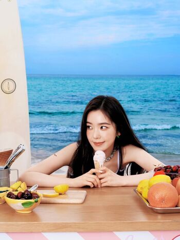 Full leaked Red velvet private onlyfans photo