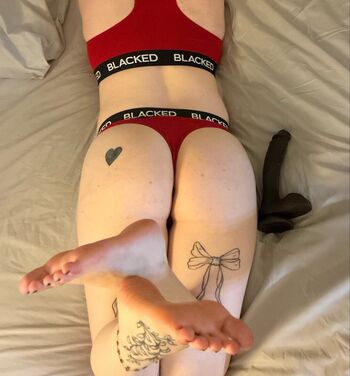 Full leaked Reignyseasons private onlyfans photo