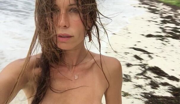 Rhona Mitra
