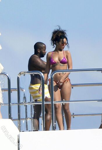 Full leaked Rihanna private onlyfans photo