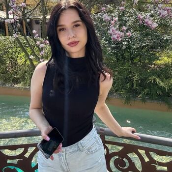 Romanian Girls