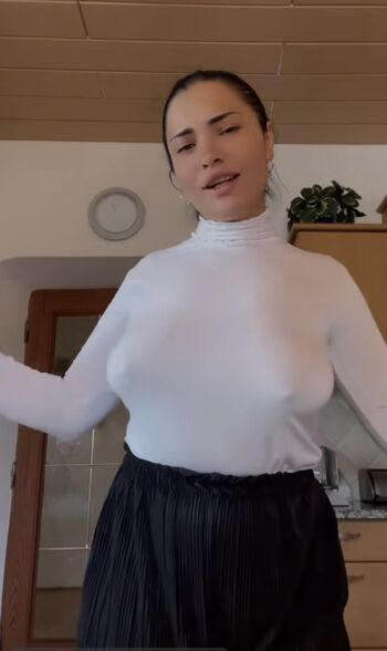Romanian Girls
