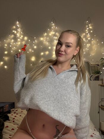 Full leaked Rosy may private onlyfans photo