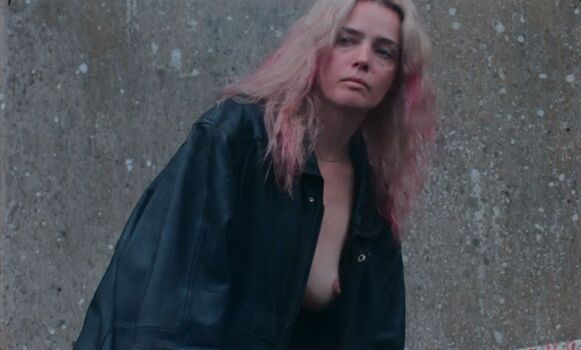 Roxane Mesquida