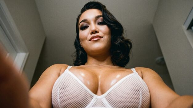 Roxanne Perez