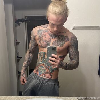 Full leaked Ryanscottxxxfree private onlyfans photo