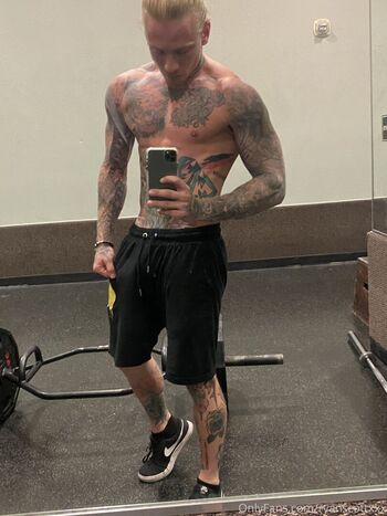Full leaked Ryanscottxxxfree private onlyfans photo