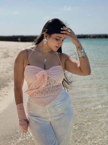 Full leaked Saadhananaidu private onlyfans photo