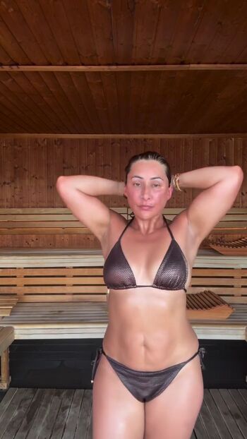 Saira Khan