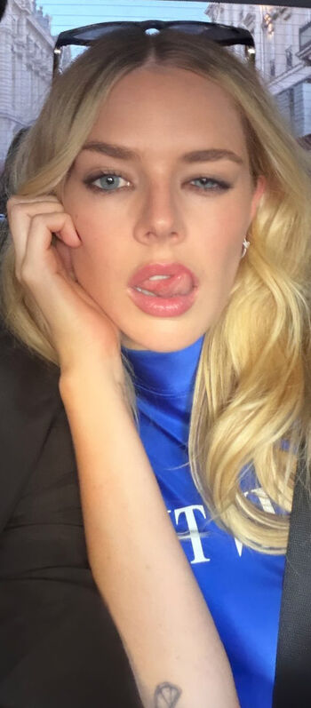 Full leaked Samara weaving page private onlyfans photo