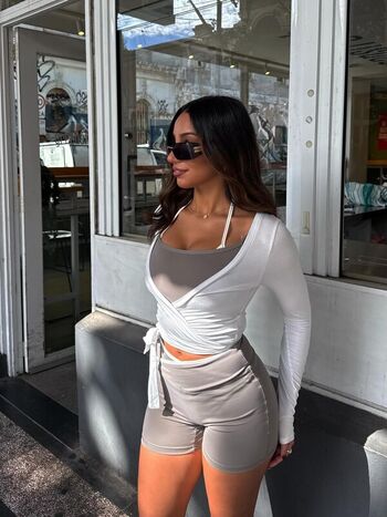 Full leaked Samira noureddine private onlyfans photo