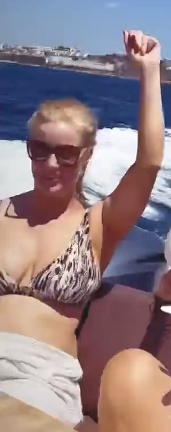 Sarah-Jane Mee