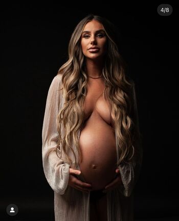 Full leaked Sarrahdejong private onlyfans photo