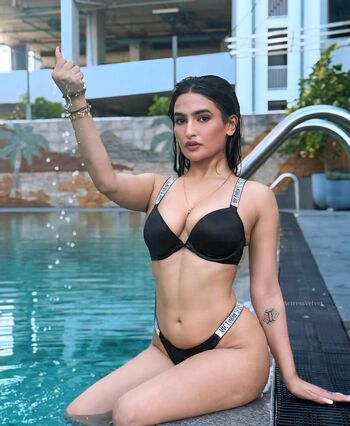 Full leaked Sassy poonam private onlyfans photo