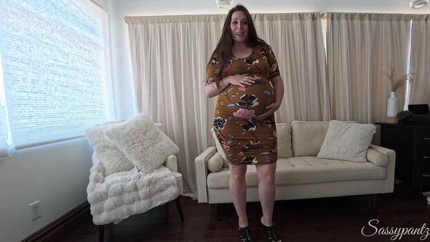 Full leaked Sassypantz private onlyfans photo