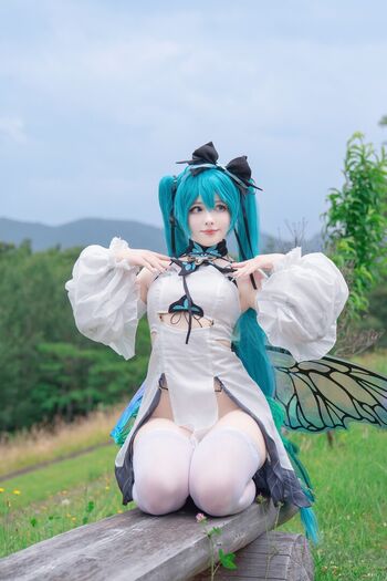Saya Scarlet