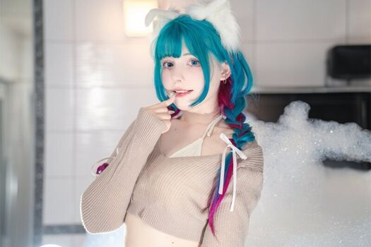 Saya Scarlet