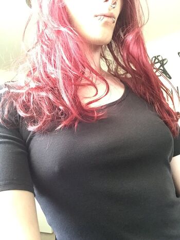 Scarlet Anahita