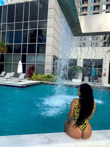 Full leaked Scauzz private onlyfans photo