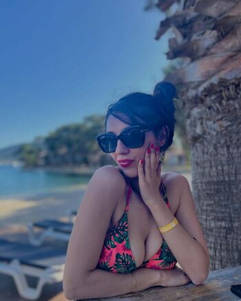 Full leaked Selin beytekin private onlyfans photo
