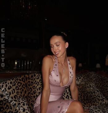 Full leaked Shania geiss private onlyfans photo