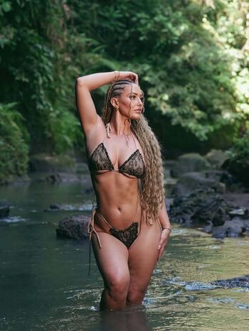 Full leaked Shannon henry private onlyfans photo