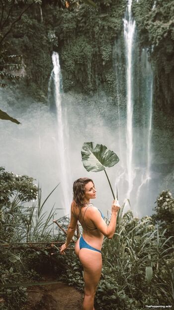 Shantel Van